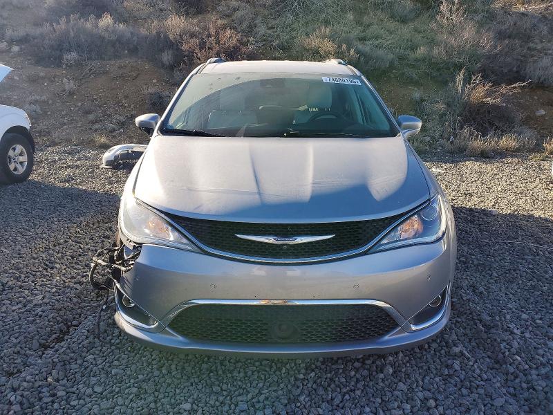 Photo 5 from auction – 2018 CHRYSLER PACIFICA T with VIN 2C4RC1BG0JR218011