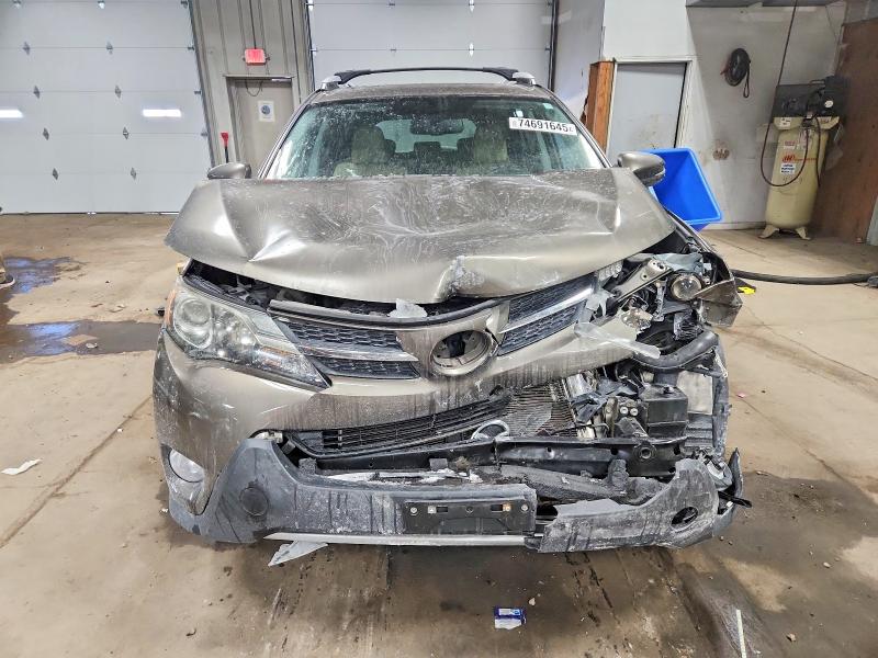 Photo 5 from auction – 2014 TOYOTA RAV4 LIMIT with VIN 2T3DFREV8EW203567