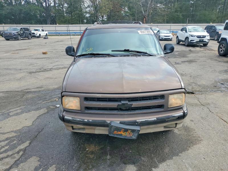 Photo 5 from auction – 1997 CHEVROLET BLAZER with VIN 1GNCS13W8V2222558