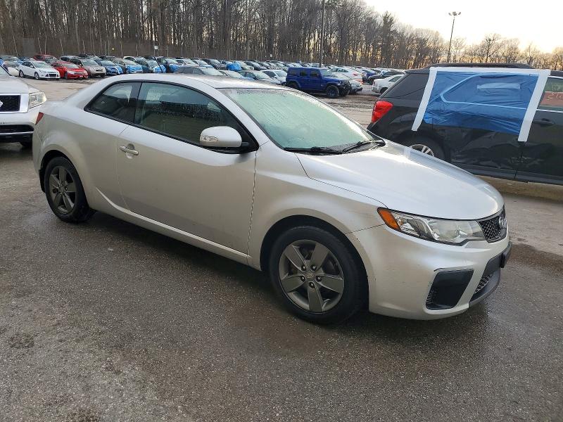Photo 4 from auction – 2010 KIA FORTE EX with VIN KNAFU6A29A5115523