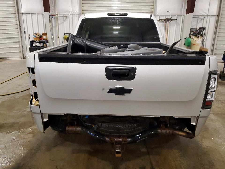 Photo 6 from auction – 2011 CHEVROLET SILVERADO with VIN 3GCPKSE30BG192994