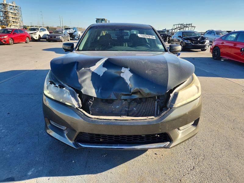 Photo 5 from auction – 2013 HONDA ACCORD with VIN 1HGCR3F86DA030896