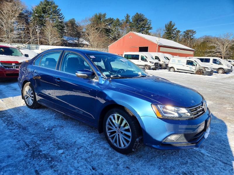 Photo 4 from auction – 2016 VOLKSWAGEN JETTA SEL with VIN 3VWL17AJ4GM405003