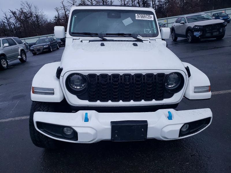 Photo 5 from auction – 2024 JEEP WRANGLER H with VIN 1C4RJXU65RW143290