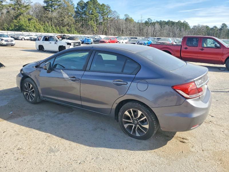 Photo 2 from auction – 2015 HONDA CIVIC EX with VIN 2HGFB2F82FH563800