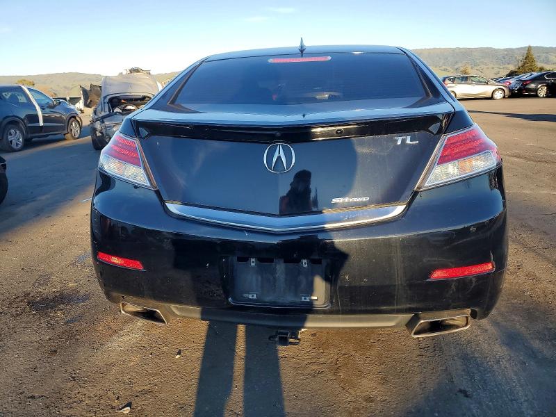 Photo 6 from auction – 2014 ACURA TL TECH with VIN 19UUA9F57EA002823