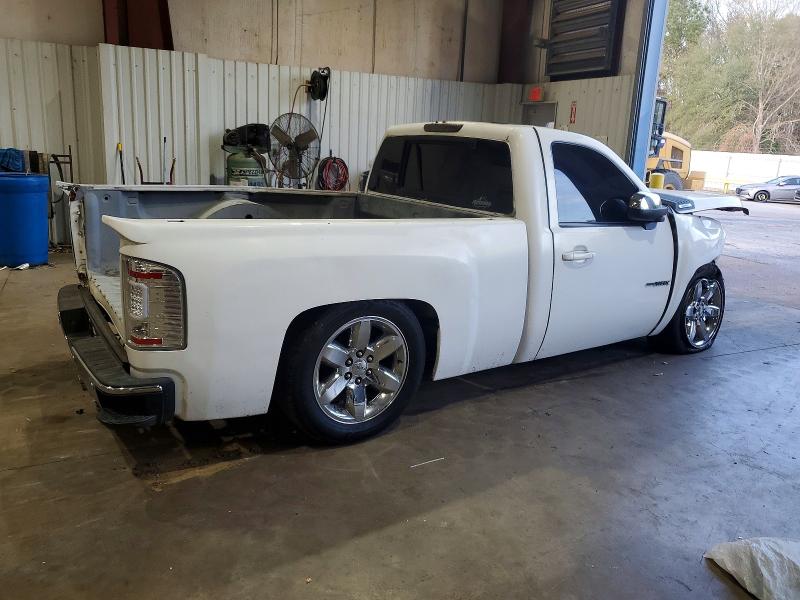 Photo 3 from auction – 2008 CHEVROLET SILVERADO with VIN 1GCEC14XX8Z118722