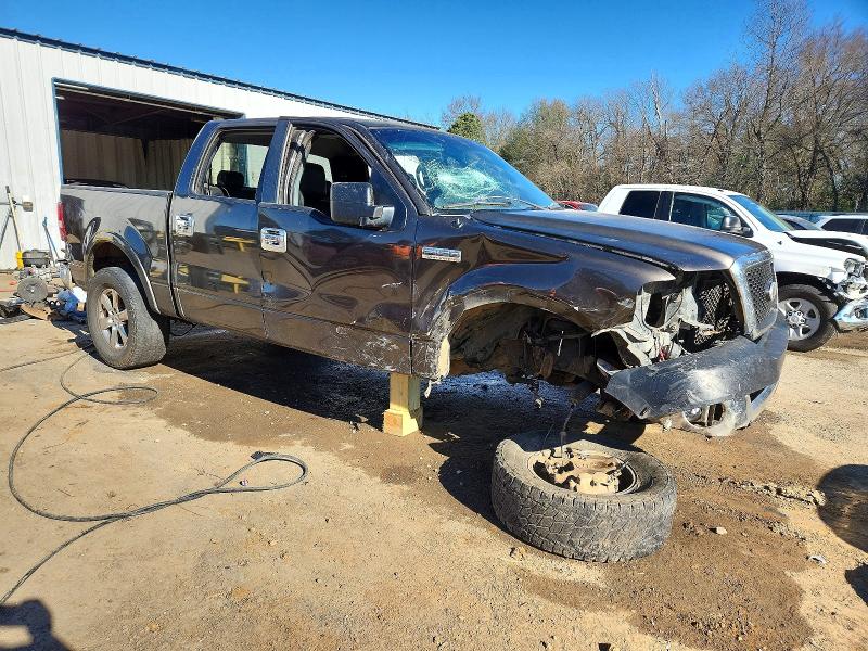 Photo 4 from auction – 2006 FORD F150 SUPER with VIN 1FTPW12V56KD51169