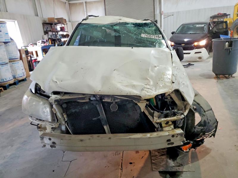 Photo 5 from auction – 2004 TOYOTA HIGHLANDER with VIN JTEGP21A240003089