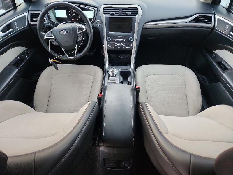 Photo 8 from auction – 2019 FORD FUSION SE with VIN 3FA6P0HDXKR116246