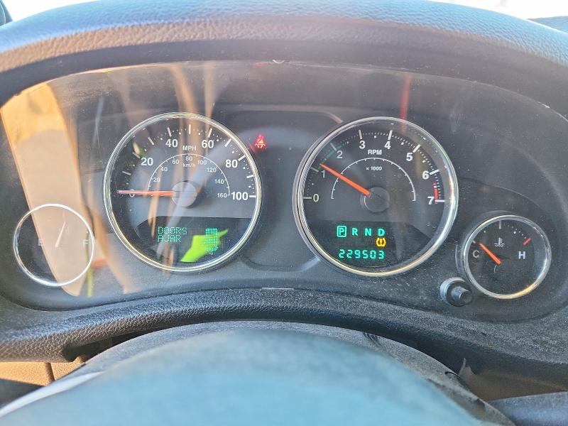 Photo 9 from auction – 2014 JEEP WRANGLER U with VIN 1C4BJWEG8EL212987