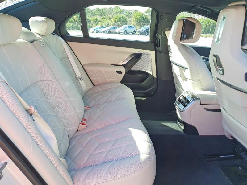 Photo 10 from auction – 2023 BMW 760 XI with VIN WBA33EJ07PCM12311