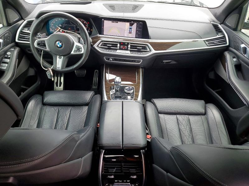Photo 8 from auction – 2020 BMW X7 M50I with VIN 5UXCX6C02L9B02568