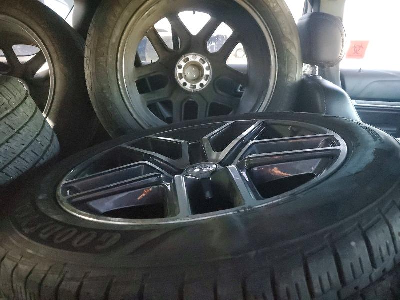 Zdjęcie 10 z aukcji – 2017 FORD EXPLORER z VIN 1FM5K8GT6HGC05464