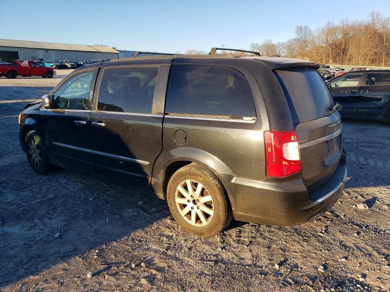 Photo 2 from auction – 2012 CHRYSLER TOWN & COU with VIN 2C4RC1CG9CR194650