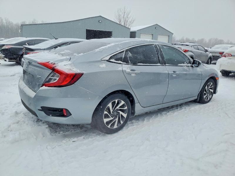 Photo 3 from auction – 2018 HONDA CIVIC LX with VIN 2HGFC2F68JH028507