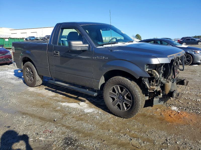 Photo 4 from auction – 2011 FORD F150 with VIN 1FTMF1CM2BFC62381