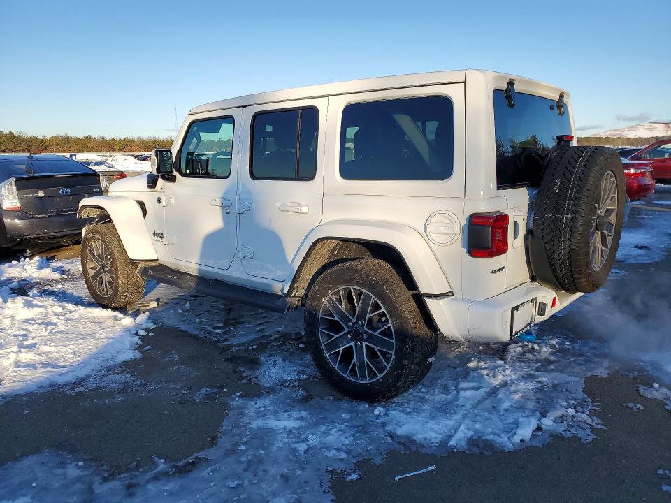 Photo 2 from auction – 2024 JEEP WRANGLER with VIN 1C4RJXU68RW222565