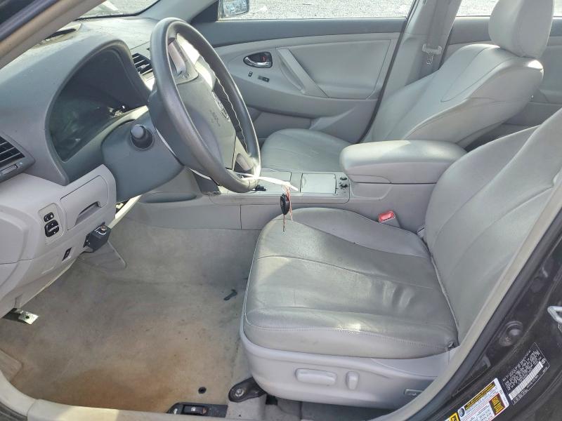Photo 7 from auction – 2011 TOYOTA CAMRY with VIN 4T1BF3EK5BU118622