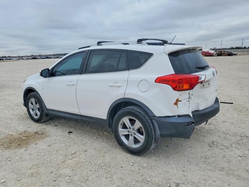 Photo 2 from auction – 2013 TOYOTA RAV4 with VIN 2T3WFREV4DW060639