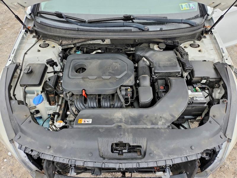 Photo 11 from auction – 2016 HYUNDAI SONATA SE with VIN 5NPE24AF6GH293328