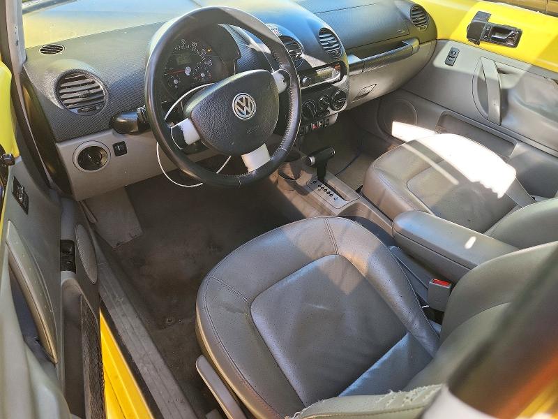 Photo 8 from auction – 2000 VOLKSWAGEN NEW BEETLE with VIN 3VWCA21C5YM500577