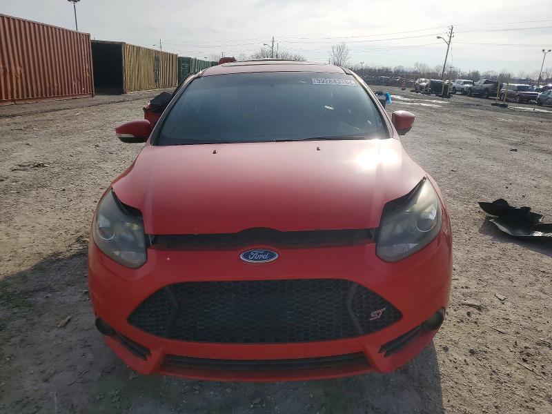 Photo 5 from auction – 2014 FORD FOCUS ST with VIN 1FADP3L9XEL347484