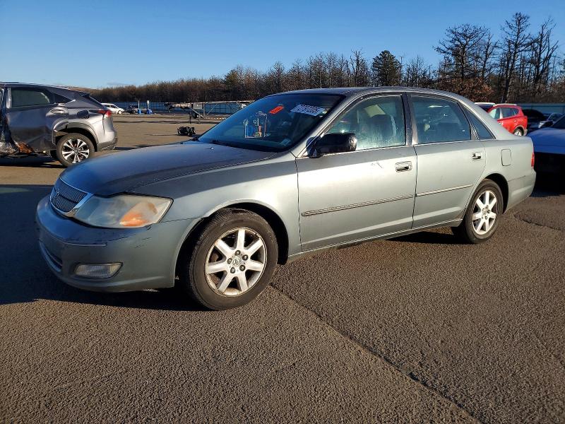 TOYOTA AVALON 2001 with VIN 4T1BF28B91U128882 - Photo from auction