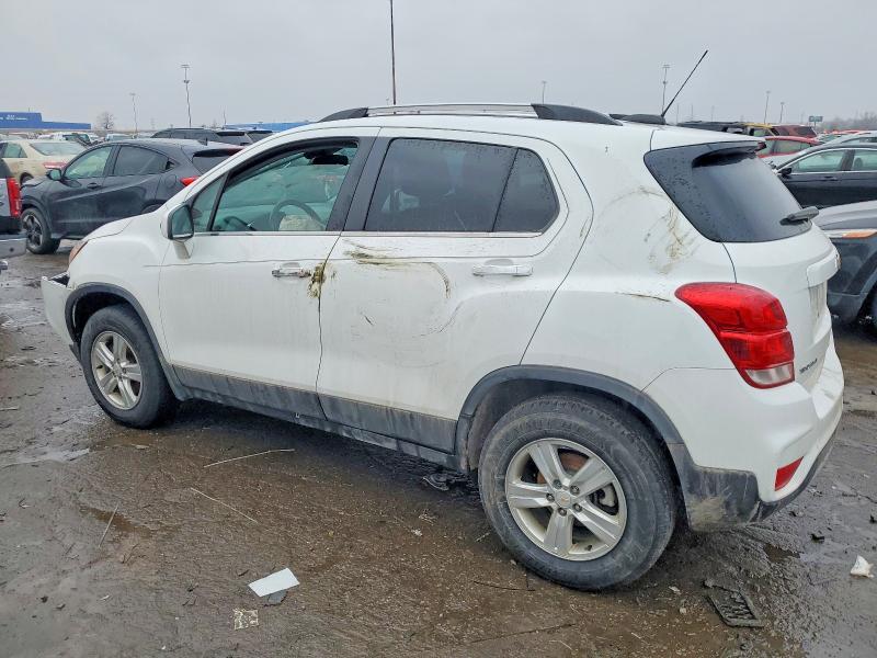 Photo 2 from auction – 2019 CHEVROLET TRAX 1LT with VIN KL7CJPSB1KB945383