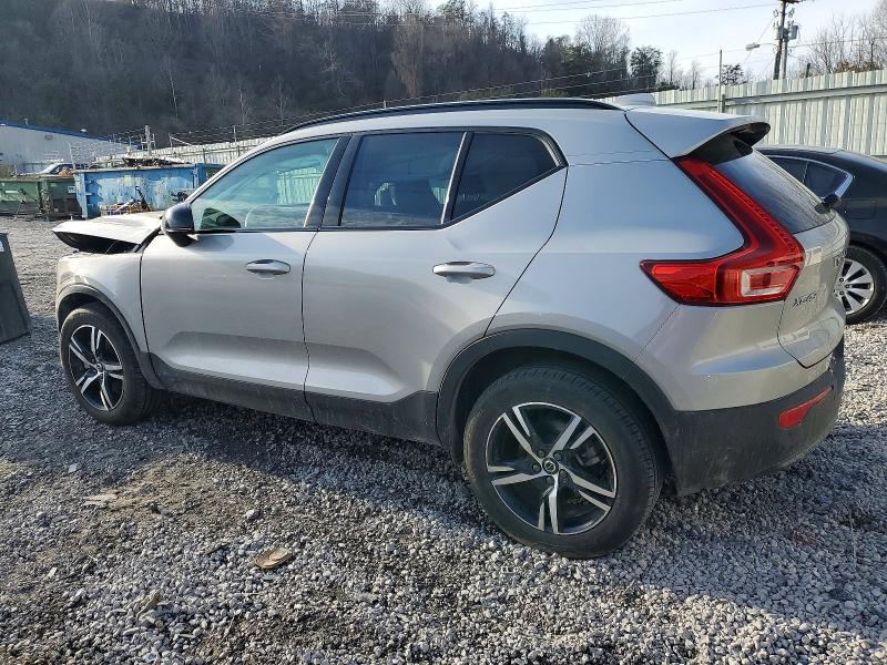 Photo 2 from auction – 2024 VOLVO XC40 CORE with VIN YV4L12UKXR2328848