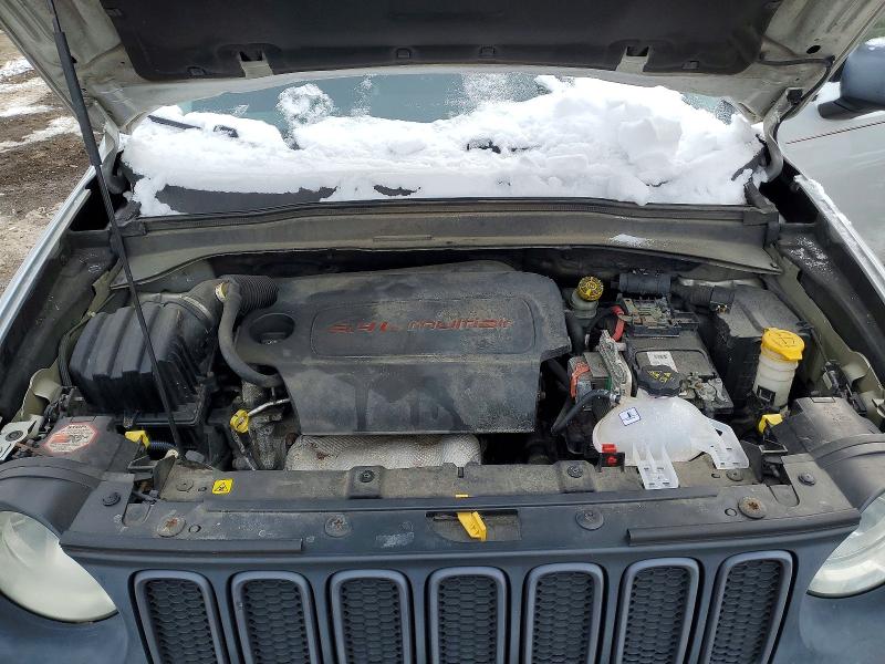 Photo 11 from auction – 2015 JEEP RENEGADE T with VIN ZACCJBCT8FPB50940