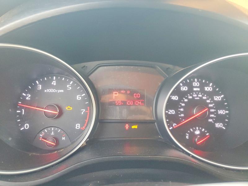 Photo 9 from auction – 2015 KIA SEDONA LX with VIN KNDMB5C14F6045073