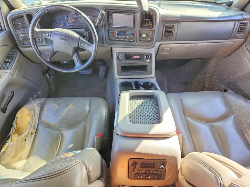 Photo 8 from auction – 2005 GMC YUKON with VIN 1GKEC13T05R255540