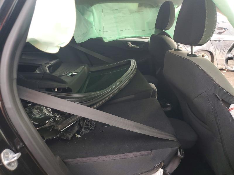 Photo 11 from auction – 2021 FORD ESCAPE SE with VIN 1FMCU0EZ3MUB13251