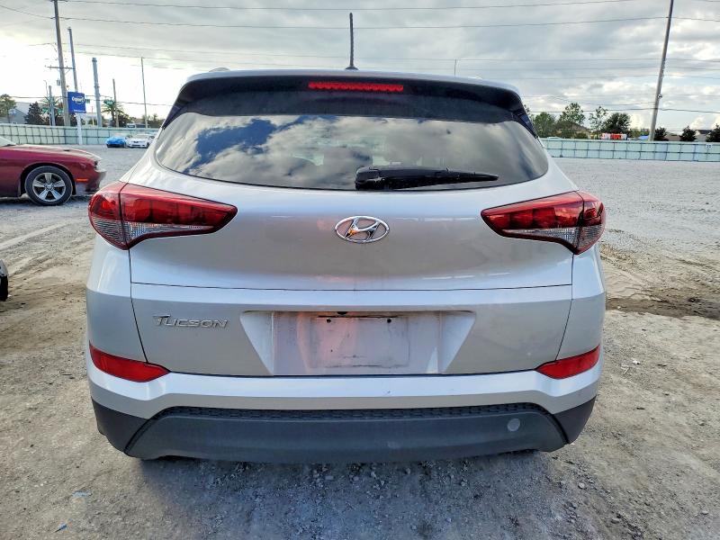 Photo 6 from auction – 2017 HYUNDAI TUCSON LIM with VIN KM8J33A46HU587237