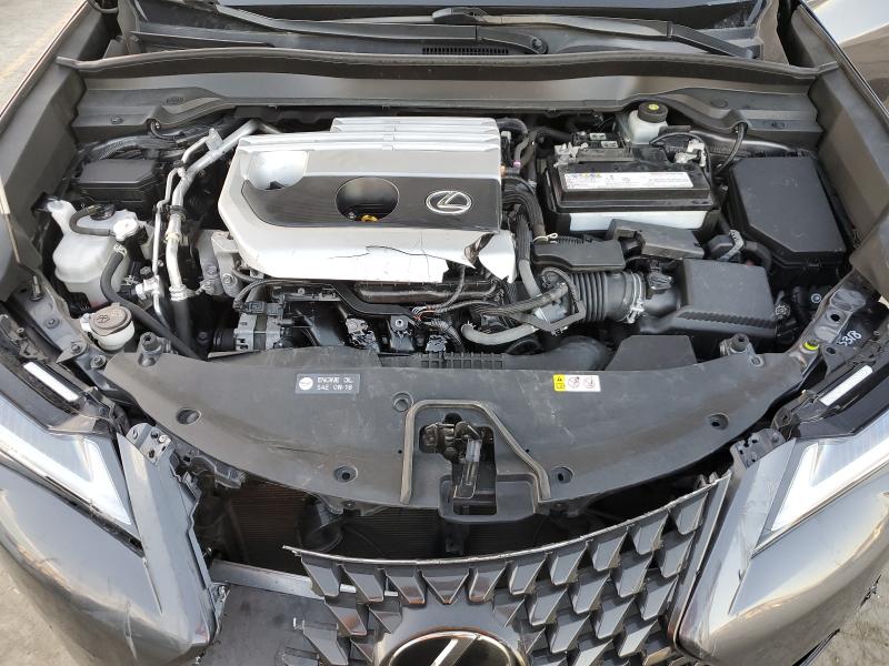 Photo 12 from auction – 2022 LEXUS UX 200 BAS with VIN JTHX3JBH3N2050870