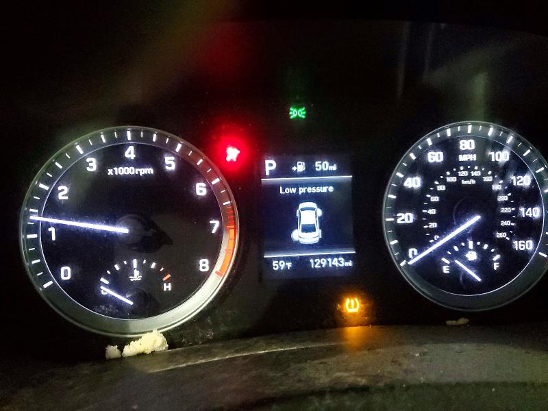 Photo 9 from auction – 2018 HYUNDAI SONATA SE with VIN 5NPE24AF4JH722456
