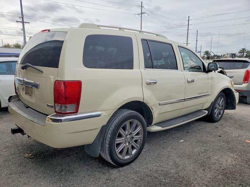 Photo 3 from auction – 2008 CHRYSLER ASPEN LIMI with VIN 1A8HX58208F104510