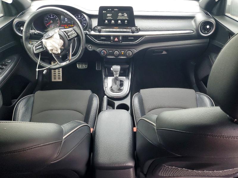 Photo 8 from auction – 2021 KIA FORTE with VIN 3KPF34AD9ME285241