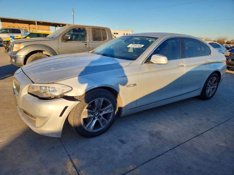 BMW 528 I 2011 with VIN WBAFR1C56BC746271 - Photo from auction