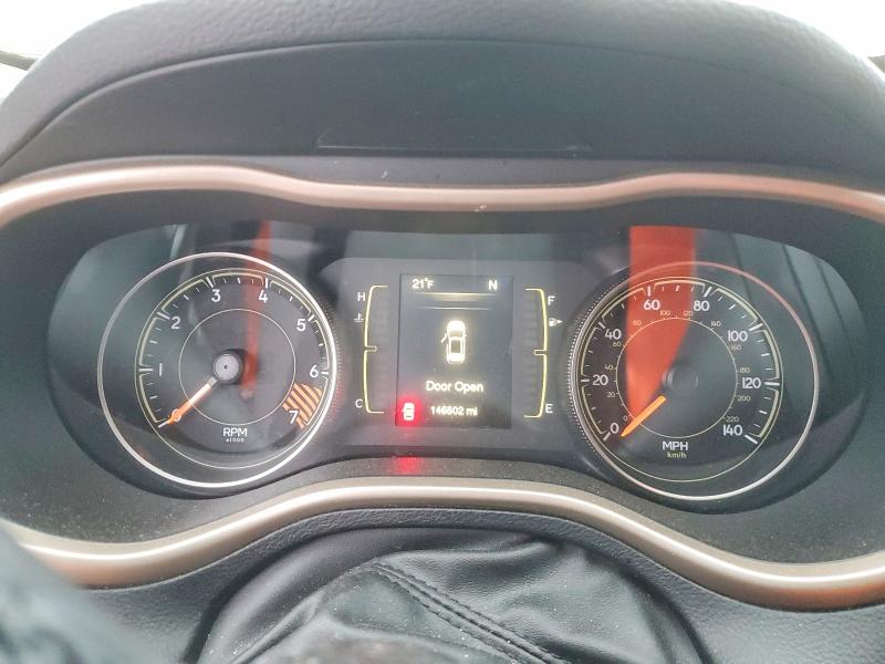 Photo 9 from auction – 2015 JEEP CHEROKEE L with VIN 1C4PJMCB4FW513676