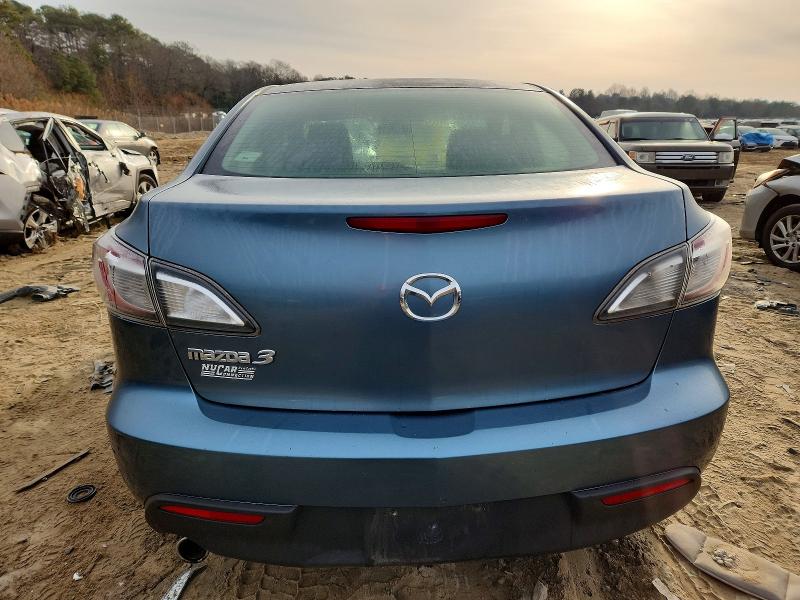 Photo 6 from auction – 2011 MAZDA 3 with VIN JM1BL1VG0B1406658