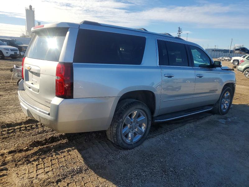 Photo 3 from auction – 2020 CHEVROLET SUBURBAN with VIN 1GNSKJKCXLR216865