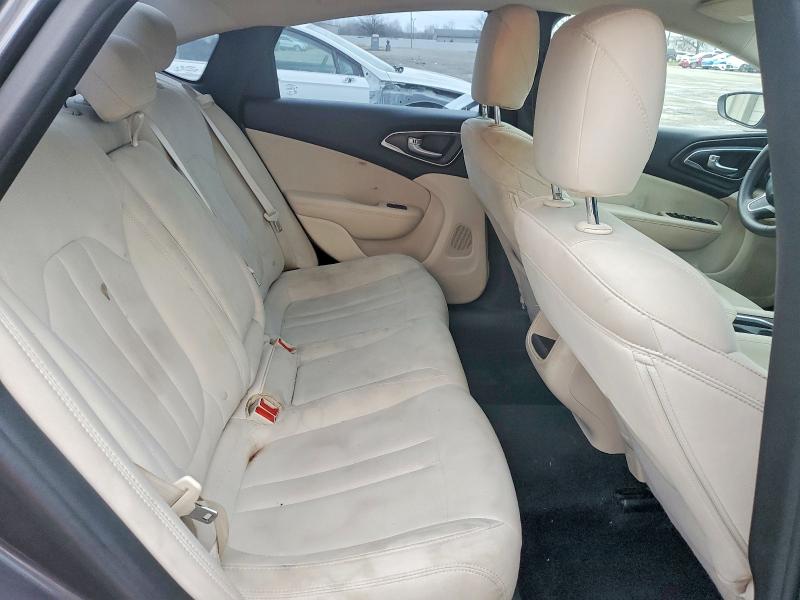 Photo 10 from auction – 2016 CHRYSLER 200 with VIN 1C3CCCAB0GN177803