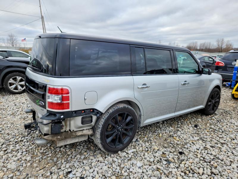 Photo 3 from auction – 2019 FORD FLEX LIMIT with VIN 2FMHK6D81KBA17421