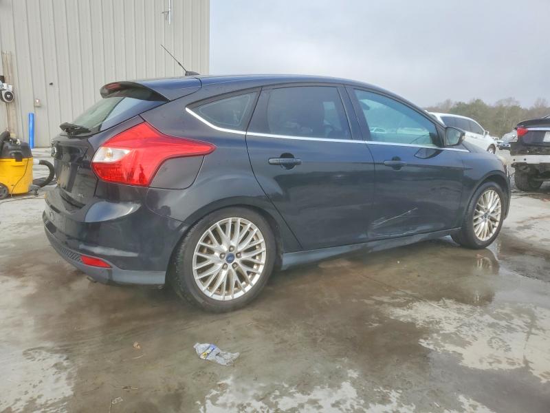 Photo 3 from auction – 2012 FORD FOCUS SEL with VIN 1FAHP3M21CL360625