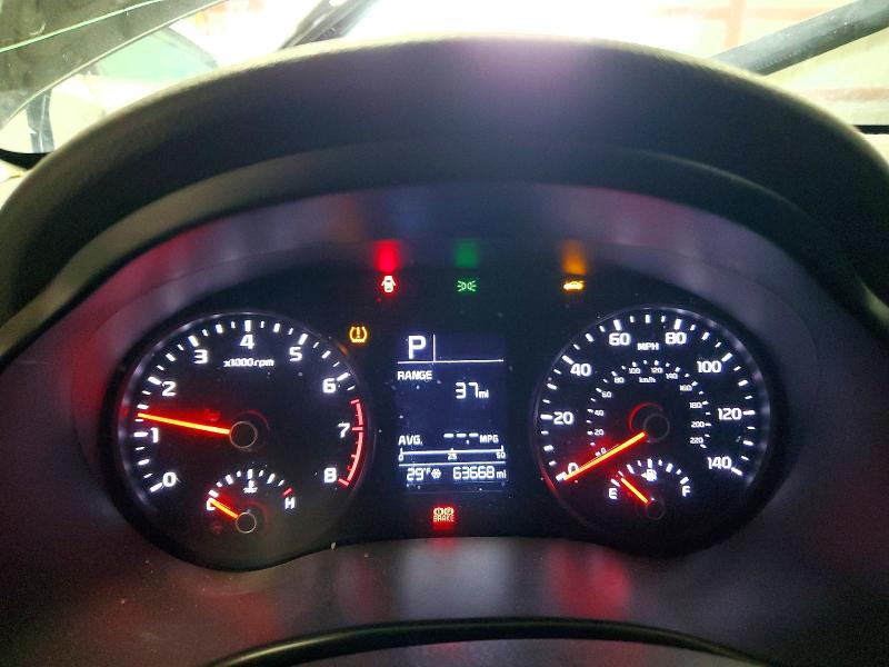 Photo 9 from auction – 2021 KIA RIO LX with VIN 3KPA24AD8ME417113