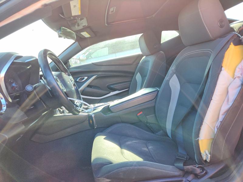 Photo 7 from auction – 2018 CHEVROLET CAMARO with VIN 1G1FB1RS0J0123788