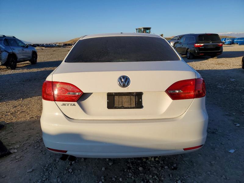 Photo 6 from auction – 2012 VOLKSWAGEN JETTA BASE with VIN 3VW1K7AJ1CM322854