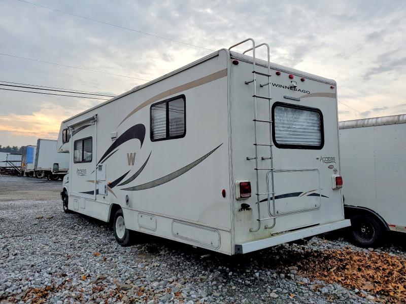 Photo 3 from auction – 2007 WINNEBAGO ACCESS with VIN 1GBKG31U661273670